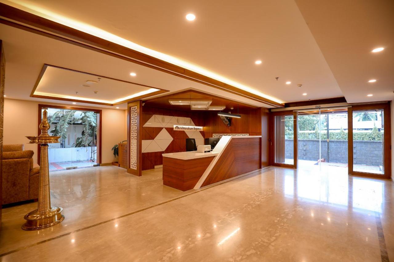 Krishnavalsam Regency Hotell Guruvāyūr Eksteriør bilde
